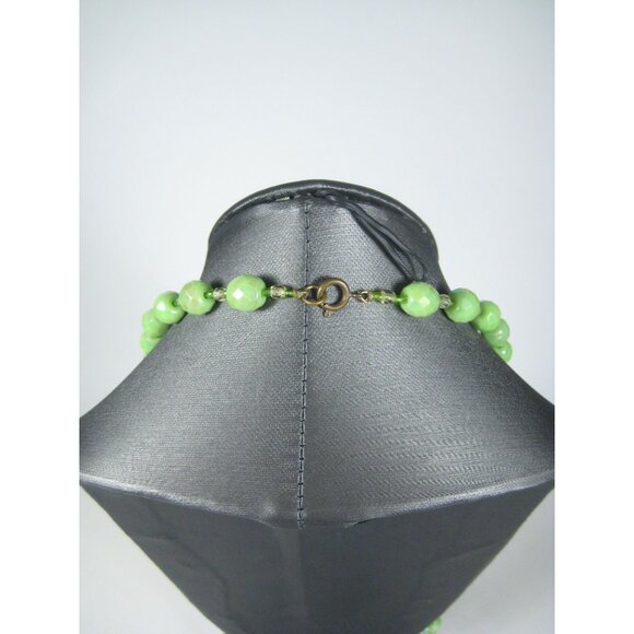 Vintage Green Beaded Necklace Faceted Glass Crystal Beads 36 Inch 1930 1940 - Picture 7 of 8
